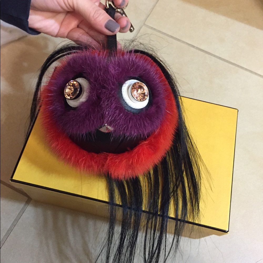 Pre owned fendi charm